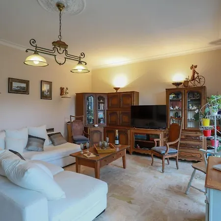 Holiday home Les Marmottes